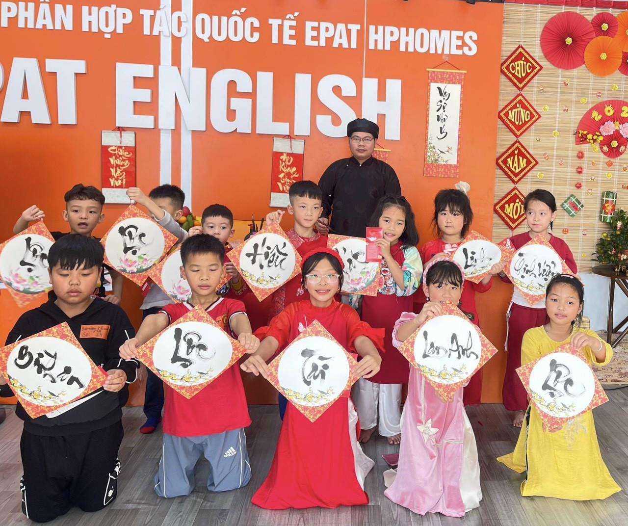 Hoạt động ngày tết ảnh 6